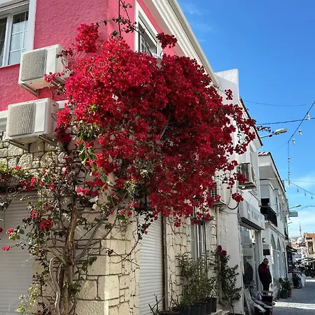 Viyana Otel Çeşme