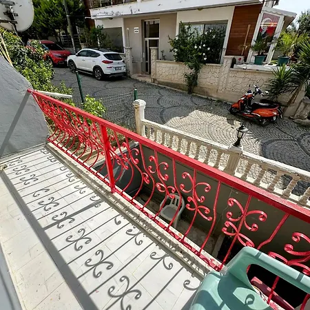 Viyana Otel Çeşme