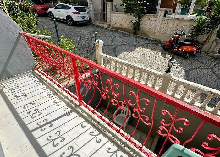 Viyana Szálloda Çeşme